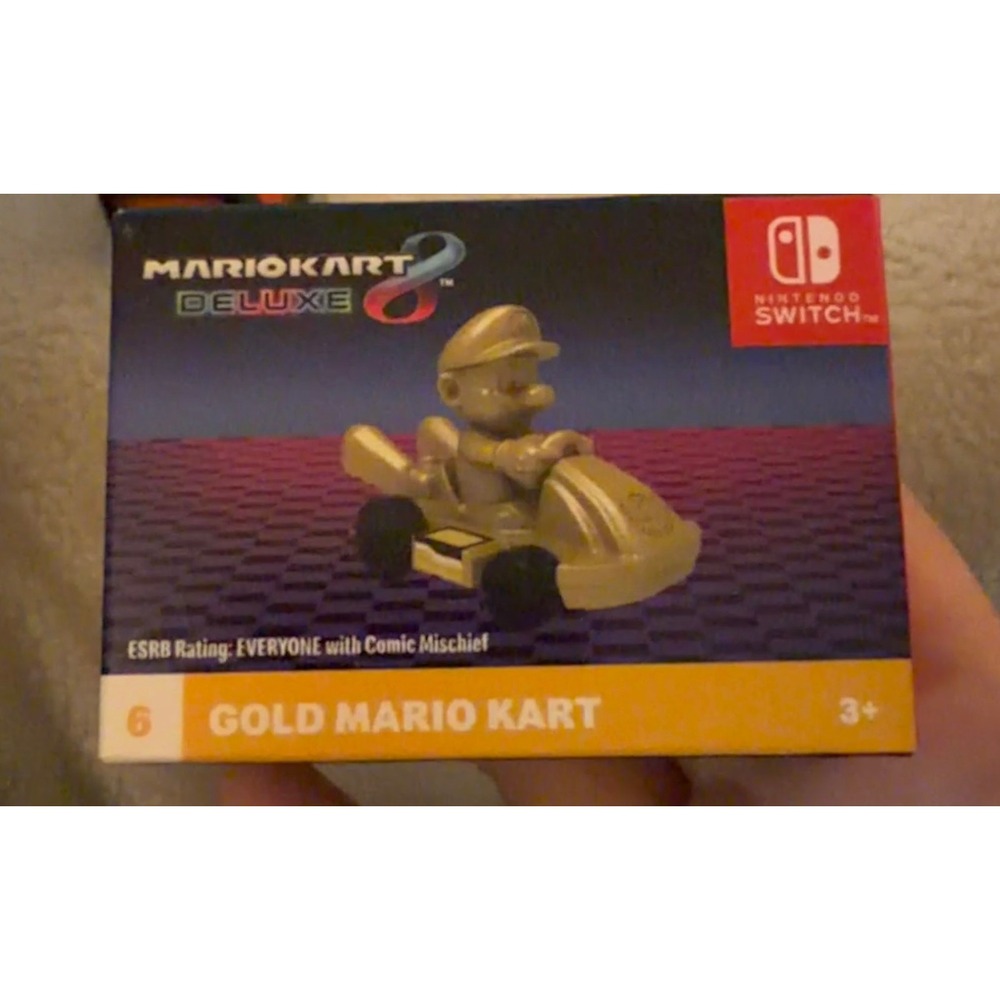 McDonalds Mario Kart 8 Deluxe Toy Happy Meal Gold Limited Edition Racer